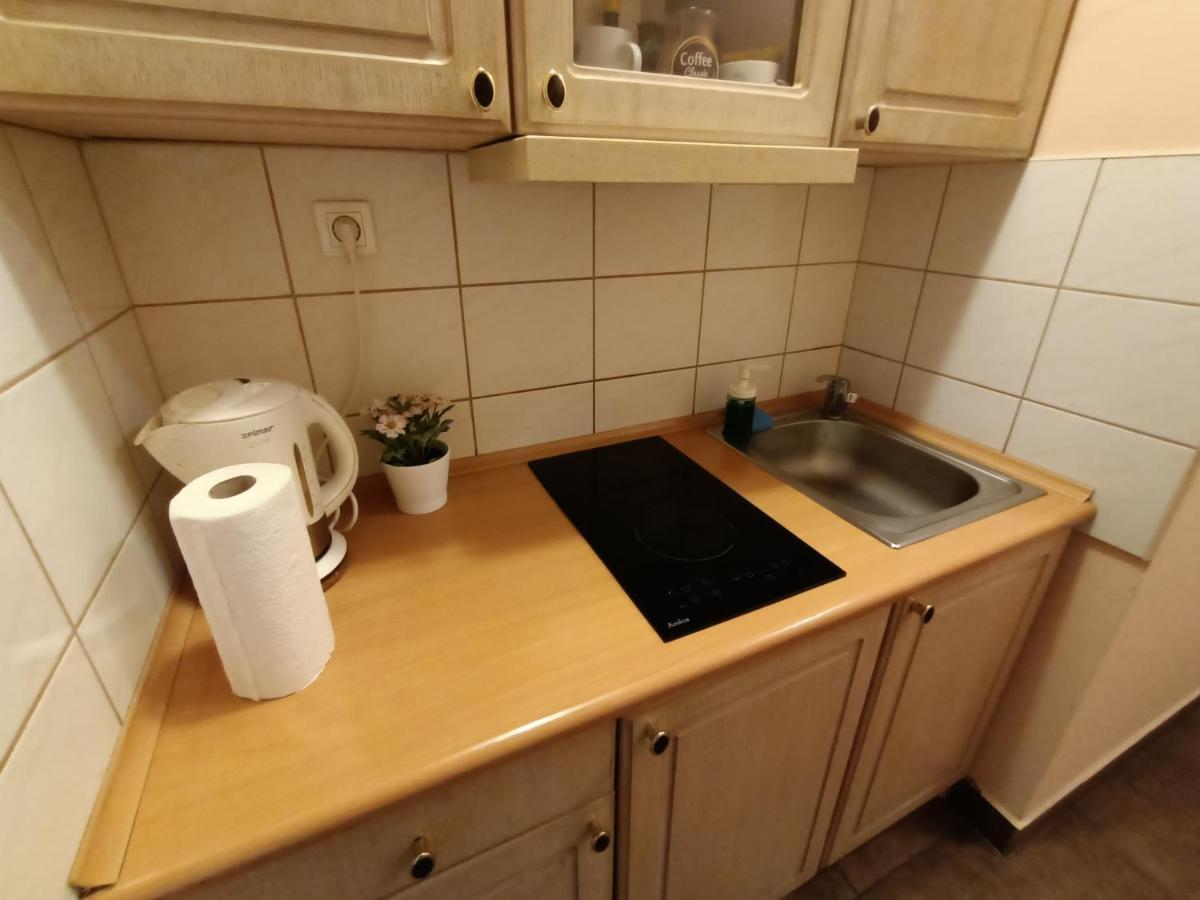 Pokoje Pod Swierkiem Swarzędz Buitenkant foto